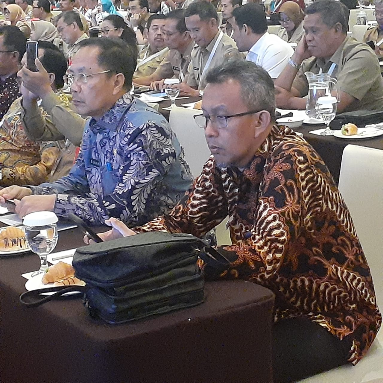 Sekda H. Agus Sanusi Ikuti Rakor Bidang Politik dan Pemerintahan Umum Terkait Pilkada Serentak 2020