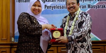 Bupati Masnah dan Ketua Ombudsman RI Tandatangani MoU Tentang Peningkatan Kualitas Pelayanan Publik