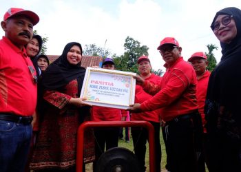 Bupati Masnah Buka Olah Raga Nasional KOSN