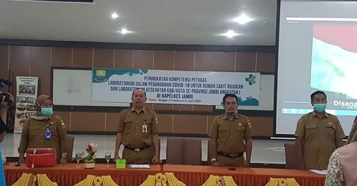 Pemprov Jambi Gelar Peningkatan Kompetensi Petugas Laboratorium Dalam Penanganan Covid-19