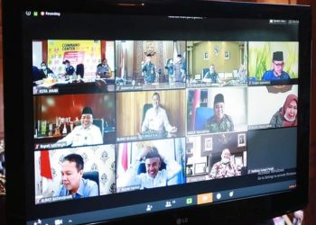 Gubernur Jambi : Fachrori Gelar Rapat Online Bersama Bupati / Walikota se Provinsi Jambi