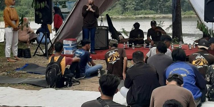 Ketua DPRD Batanghari Anita Jasmin Resmi Buka Lake Ugo Camping di Kecamatan Bathin XXIV