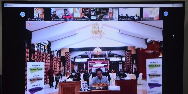 Bupati Syahirsah Sampaikan LKPJ dan LKPD 2019 Pada Paripurna DPRD Melalui Vidio Teleconference