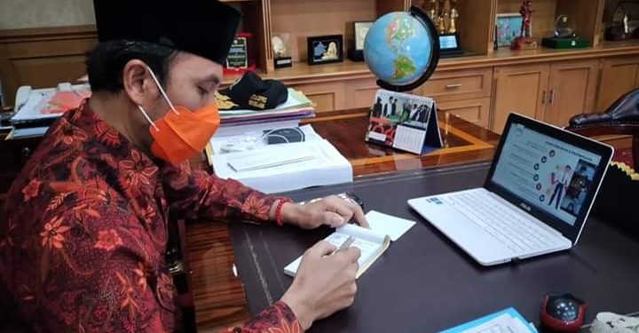 Ketua DPRD Jambi, Ayo Kita Bantu Masyarakat