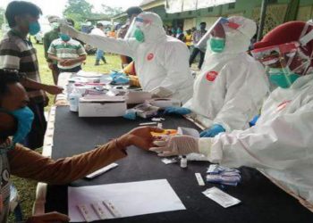 Ratusan Orang Pekerja Jaringan Gas di Sarolangun Menjalani Rapid Test