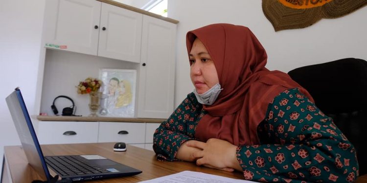 Bupati Masnah Lakukan Teleconference bersama Gubernur Jambi Bahas Penanganan Covid-19