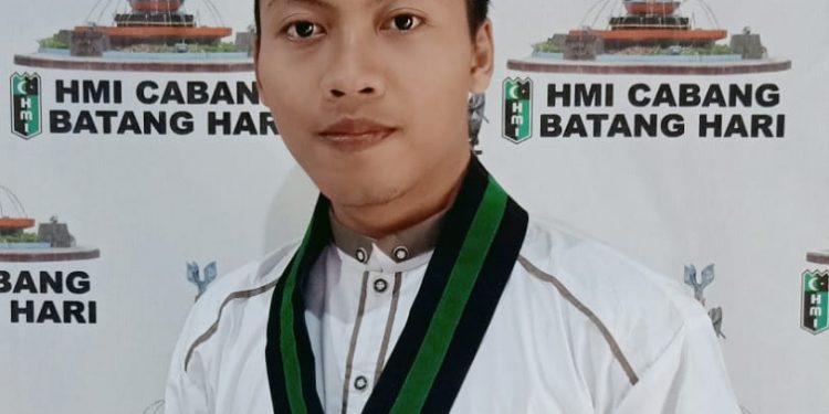 Ketua Umum HMI Cabang Batanghari Beri Dukungan Moril Kepada Ketua Umum HMI BADKO Jambi