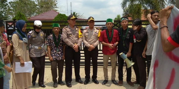 Ketum Badko Di Laporkan Ke Polda, HMI Sarolangun : Kalau Tidak Siap di Kritik Jangan Jadi Pejabat