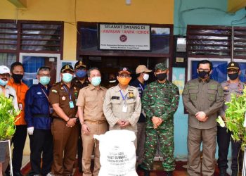 Bupati Syahirsah Hadiri Kunjungan kerja Gubernur Dalam Rangka Penyerahan Bantuan JPS