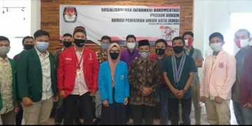 KPU Kota Jambi Bersama OKP dan BEM Se Kota Jambi Sosialisasi Produk Hukum Kepada Masyarakat