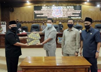 Bupati Safrial Sampaikan Pengantar Laporan Pertanggungjawaban APBD 2019