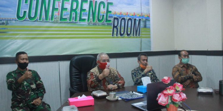 Bupati Safrial Buka Wabiner seris SKK Migas PetroChina – Pemkab Tanjab Barat