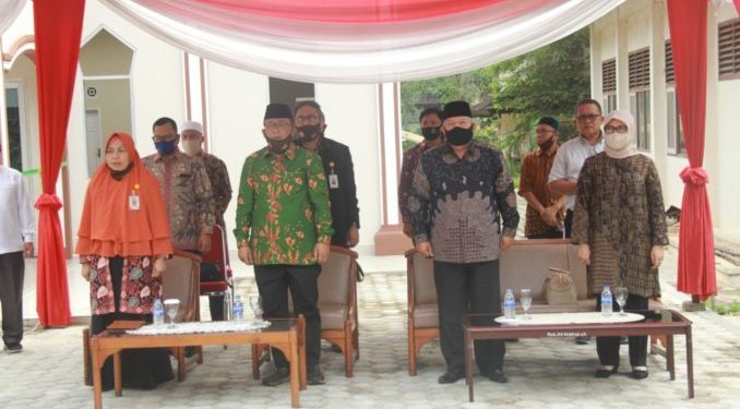 Bupati Safrial Hadiri Peresmian Mushola Fakultas Perternakan UNJA