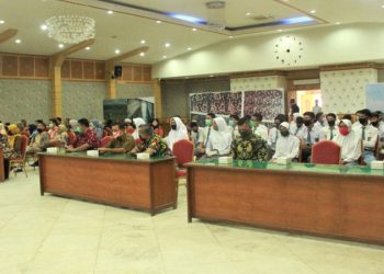 Bupati Safrial Lepas 34 Calon Mahasiswa BUD Akamigas Cepu