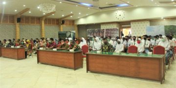 Bupati Safrial Lepas 34 Calon Mahasiswa BUD Akamigas Cepu