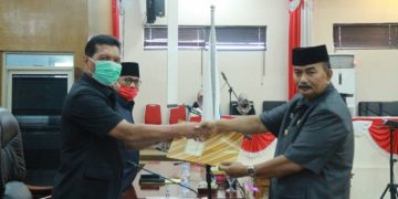 Wabup Tanjab Barat Hadiri Rapat Paripurna Pembahasan Empat Raperda Inisiatif DPRD