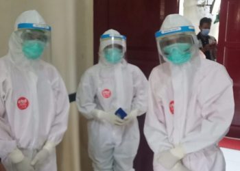 Sekda Muaro Jambi Turun Langsung dan Mengecek Pasien Covid-19 di RS Ahmad Ripin