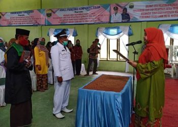Bupati Lantik Kades Manis Mato, Kecamatan Taman Rajo