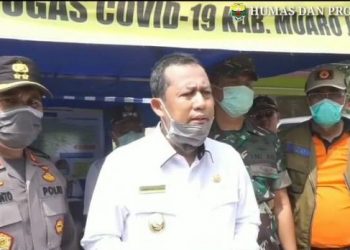 Wabup Muaro Jambi Tinjau Posko Perbatasan Jambi – Sumsel