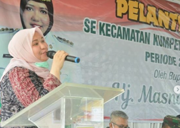 Bupati Masnah Lantik 71 Anggota BPD di Kecamatan Kumpeh