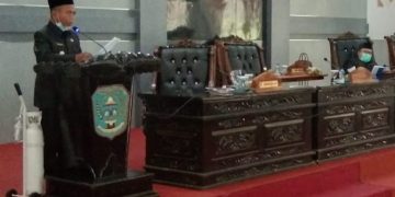 Pakai Bantuan Tabung Oksigen, H Mashuri Sampaikan KUA Dan PPAS 2021