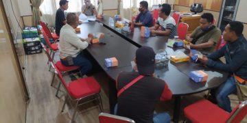 KPU Tanjabtim Gelar Rakor Bersama Awak Media Melalui Divisi Sosdiklih Parmas dan SDM