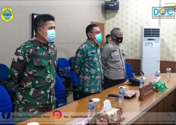 Sekda Tanjab Timur Ikuti Pelantikan Bupati dan Wakil Bupati Batanghari dan Tanjab Barat