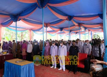 Bupati Muaro Jambi Resmikan Desa Kasang Tanjung Nangko dan Kasang Kebon Dalam Kec. Kumpeh Ulu