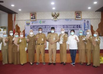 Pemprov Jambi Berikan Suntikan Vaksin Covid- 19 bagi 200 Tokoh Agama 