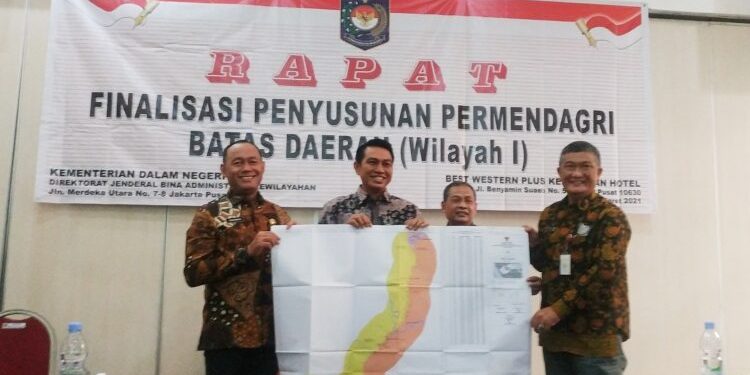Bupati Fadhil Arief Hadiri Rapat Bersama Ditjen Bina Adm Kewilayahan Kemendagri