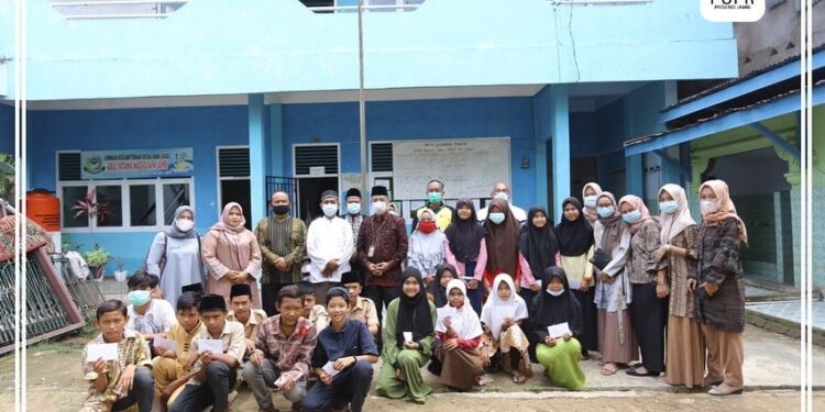 Kadis PUPR M Fauzi Kunjungi Panti Asuhan Abul Yatama Wad-Du’Afa