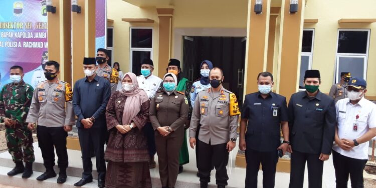 Ketua DPRD Muarojambi Yuli Setya Bakti Hadiri Peresmian Gedung Mako Polsubsektor Sungai Gelam