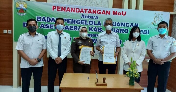 Pemkab Muaro Jambi Lakukan Penandatanganan Memorandum Of Understanding