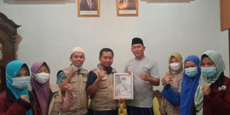 Silaturahmi Dengan FPRJ Tanjab Barat, Hairan: Peran Pemuda Sangat Diperlukan