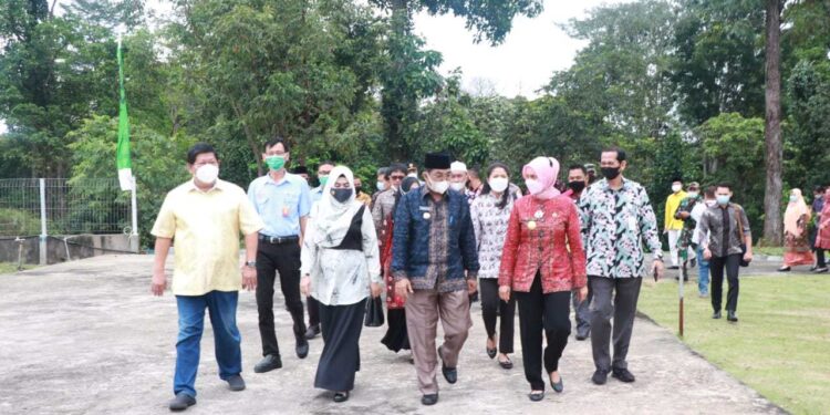 Pemkab Tanjab Barat Terima Apresiasi Dari Pj Gubernur