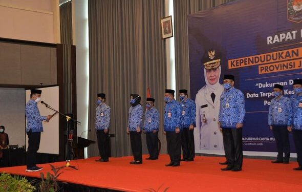 Pj. Gubernur Jambi Hari Nur Cahaya Murni Membuka Secara Resmi Rakor Dukcapil 2021