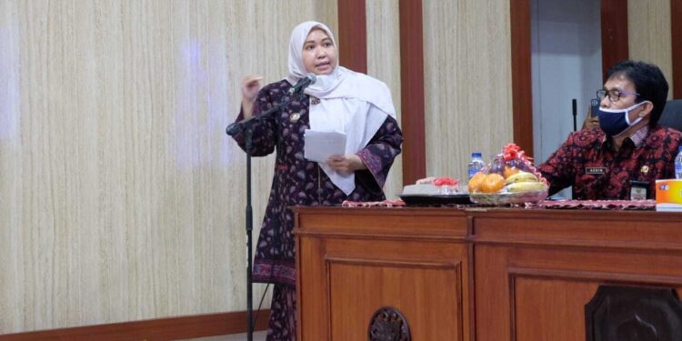 Bupati Muaro Jambi Hadiri Dan Buka rapat koordinasi forum Penilaian KKS Kabupaten Atau kota Sehat