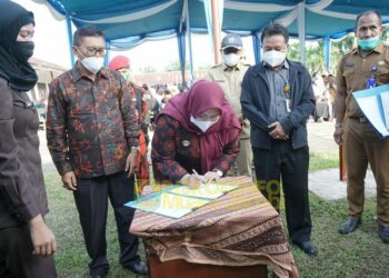 Bupati Resmikan Penggunaan Teknologi Pengolahan Air Gambut