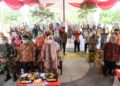Bupati Masnah Kembali Berikan Sertipikat Tanah Ke Masyarakat  Dua Desa
