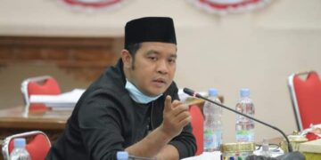 Plt. Ketua DPRD Tanjab Barat Ucapkan Duka Cita Atas Meninggalnya Anggota DPRD