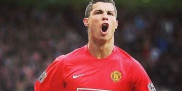 Meski Allegri Datang, Cristiano Ronaldo Kekeuh Ingin Balik Manchester United