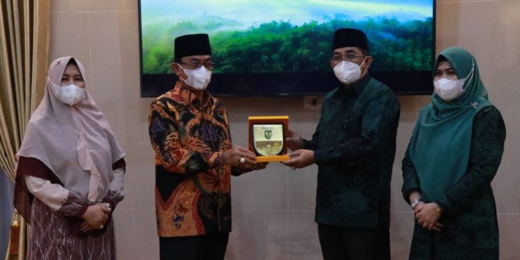 Bupati Anwar Sadat Lakukan Kunjungan ke Kab. Indragiri Hilir Provinsi Riau