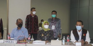 Pj.Gubernur Tinjau Langsung Rekapitulasi dan Penetapan Hasil PSU Pilgub Jambi