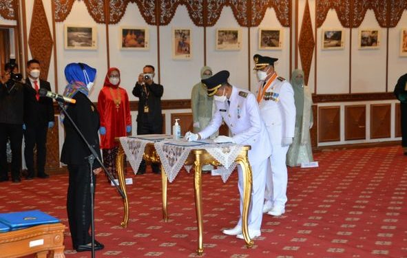 Pj. Gubernur Lantik Bupati dan Wabup Bungo Berharap Lakukan Terobosan Pembangunan