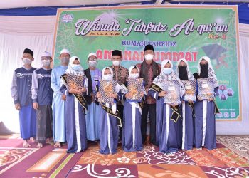 Wabup (BBS) Buka Acara Peletakkan Batu Pertama Rumah Tahfids