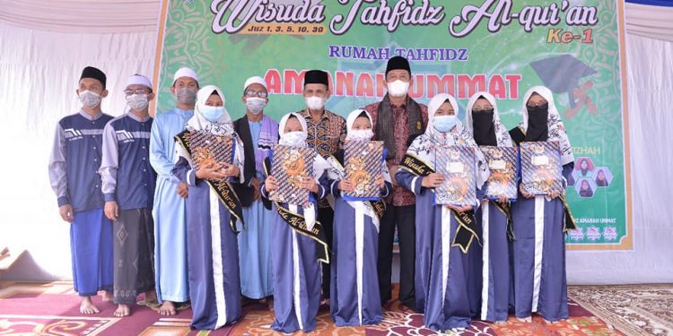 Wabup (BBS) Buka Acara Peletakkan Batu Pertama Rumah Tahfids