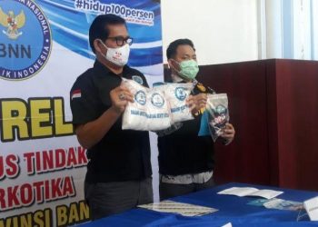 Kurir Narkoba Selundupkan Sabu di Celana Dalam