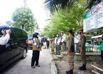Pj Gubernur Jambi Menyambangi Tempat Wisata Pasca Lebaran