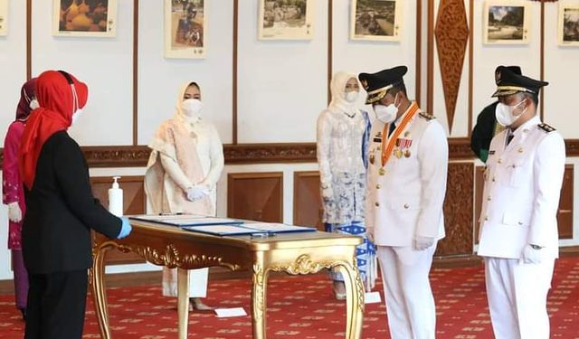 Pj Gubernur Jambi Lantik Bupati dan Wabup Tanjung Jabung Timur