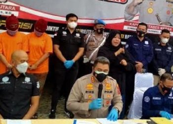 Pasutri Asal Simalungun Ditangkap Polisi, Sabu 10 Kg dan Hadiah Mobil dari Bandar Disita
